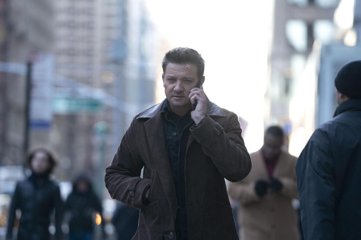 Come sta Jeremy Renner? La rivelazione choc degli amici: “Rischia l…