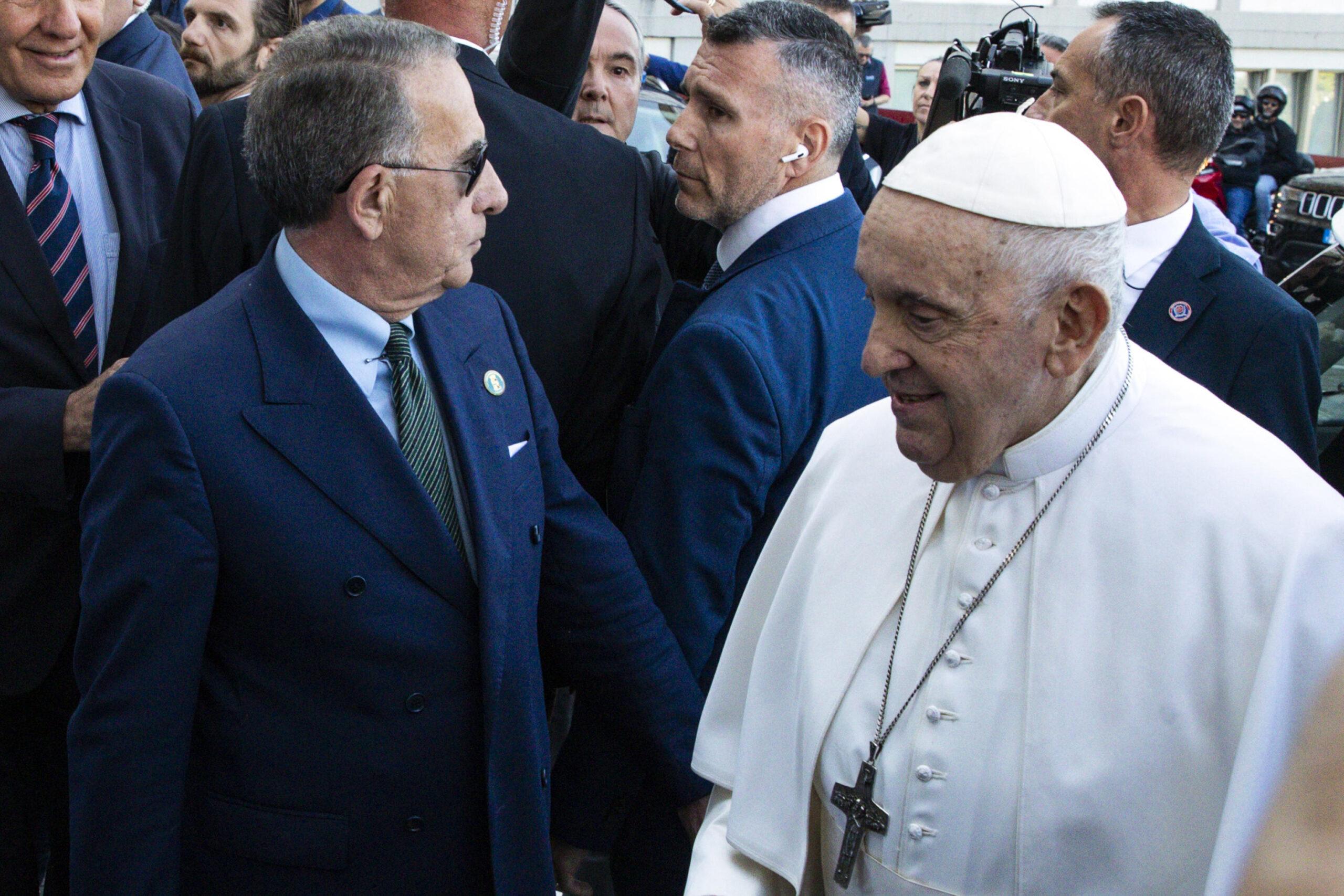 Giubileo 2025, Papa Francesco: “Occasione per rifondare clima di fiducia e speranza”