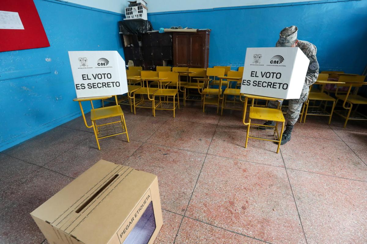 Ecuador, referendum per rafforzare la lotta contro la violenza delle bande criminali