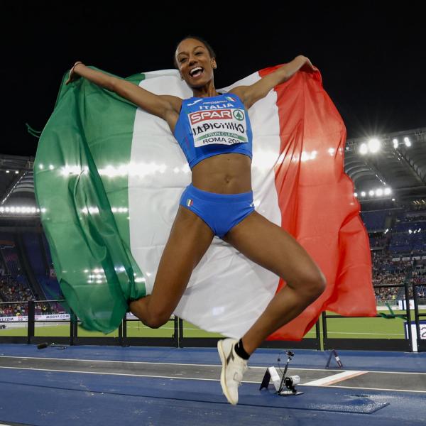 Europei Atletica 2024, Iapichino dopo l’argento nel salto in lungo: “Ho avuto la giusta cattiveria, fiera di mamma Fiona” | VIDEO