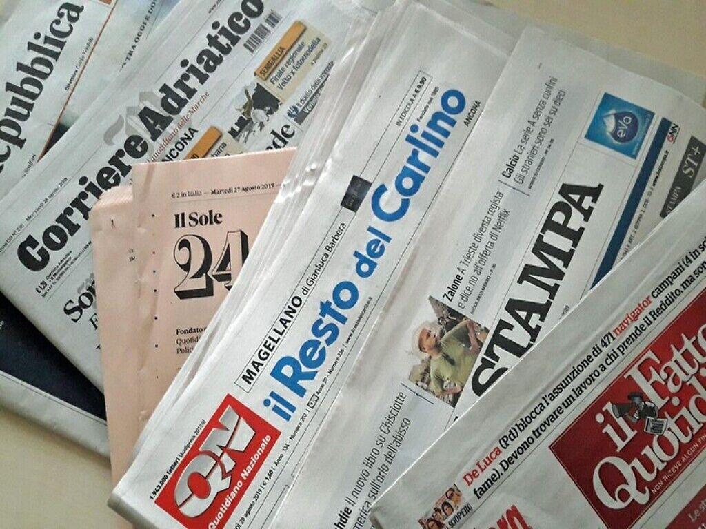 Bonus acquisto carta 30%, contributi diretti e quotidiano a scuola: tre incentivi dal Dipartimento Informazione ed Editoria