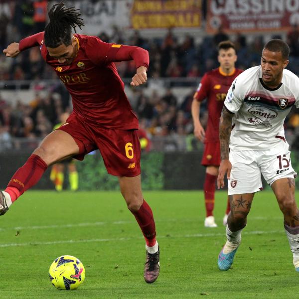 Roma, Smalling “abbiamo lavorato tutto l’anno per questa finale”