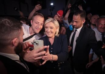 Elezioni Francia 2024, primo round a Le Pen con il 33,1% e Bardella parla da premier. Nella notte i dati ufficiali con la sconfitta di Macron in attesa dei ballottaggi | VIDEO