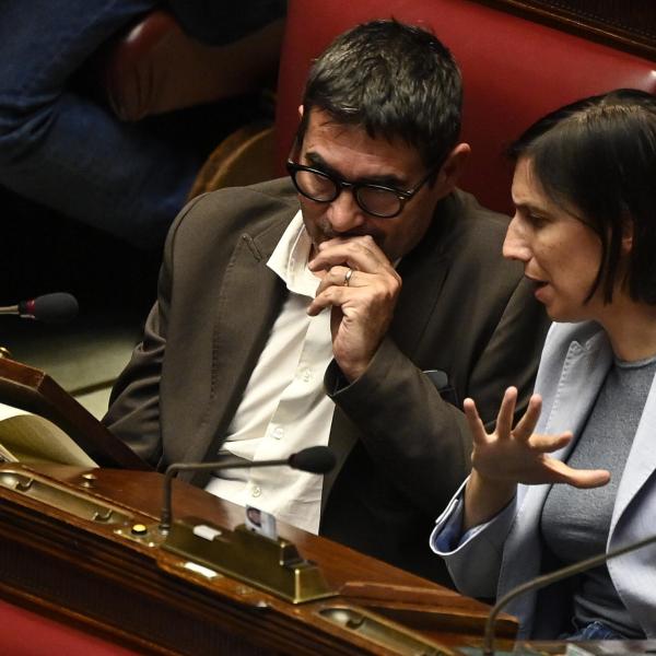 Salario minimo a 9 euro, la Camera boccia l’emendamento del centrosinistra. Italia Viva si astiene