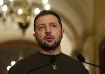 Ucraina, Zelensky e gli agguati dalla Russia: “Hanno cercato di uccidermi 5 o 6 volte”