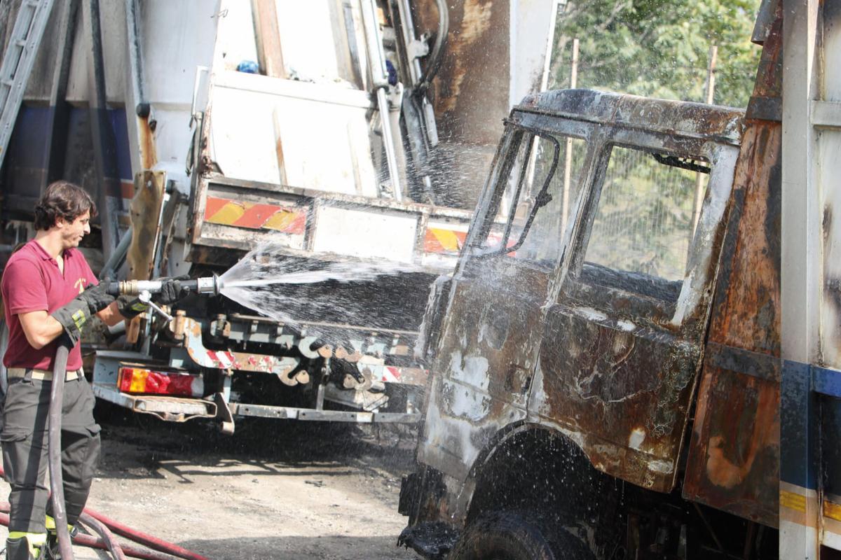 L’Aquila, scoppia un incendio all’Asm di Bazzano oggi 24 ottobre 20…