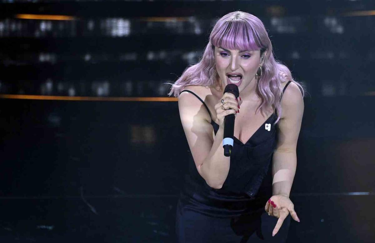 Arisa a Viva Rai2, ecco cos’ha detto la cantante ospite in diretta …