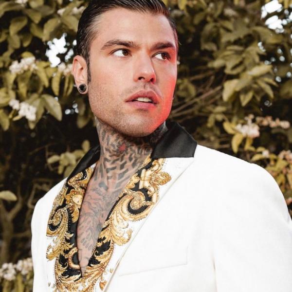 Fedez incontra Mark Hoppus, bassista dei Blink 182