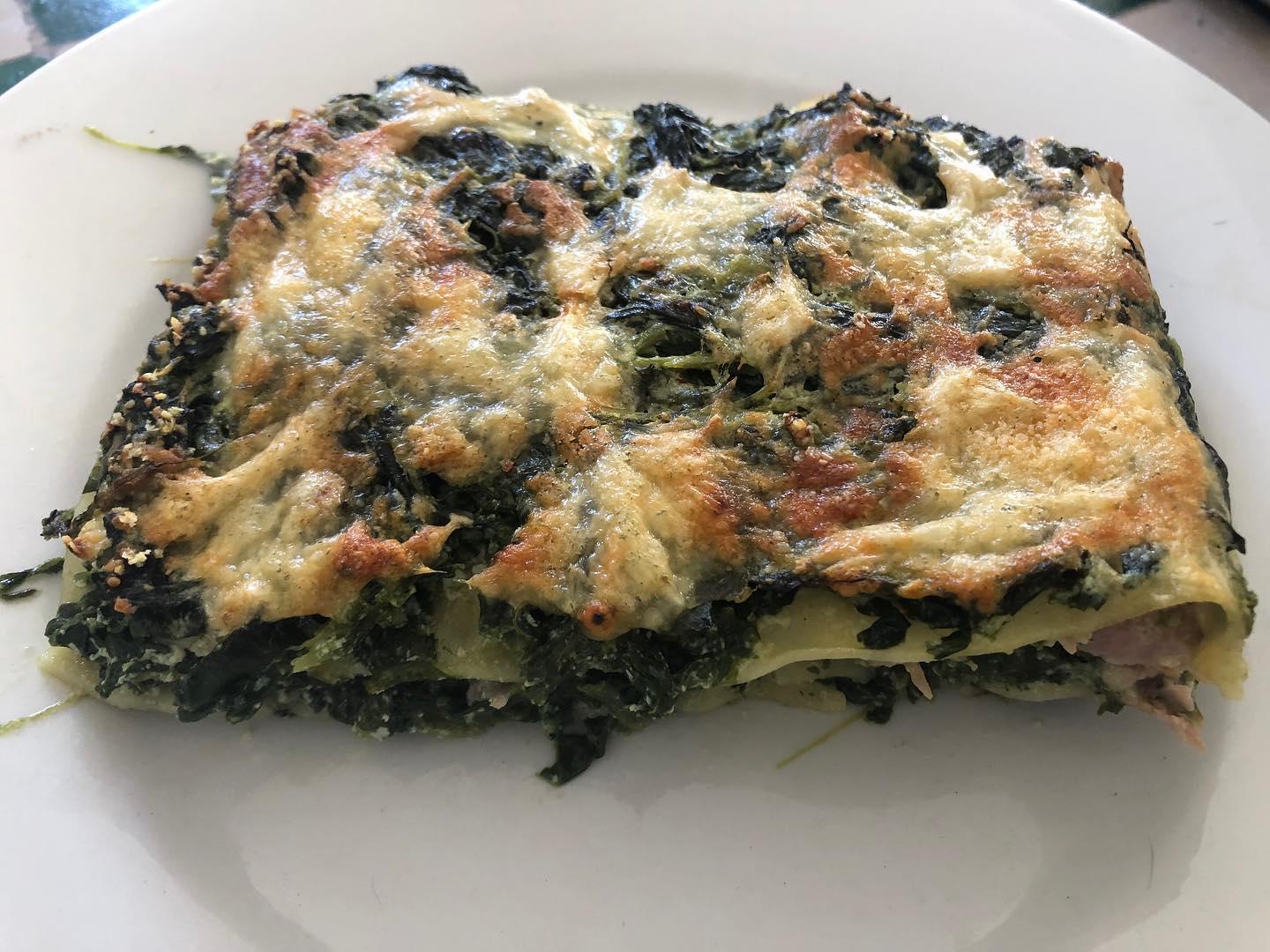 Le lasagne di spinaci, la ricetta con tutti i passaggi