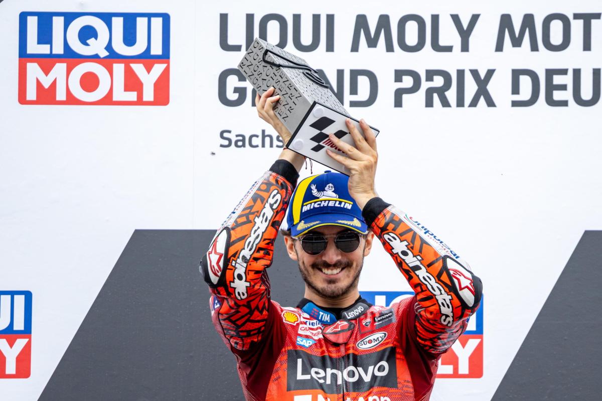 Moto GP, colpo Bagnaia al Sachsenring: sfata un tabù, batte un record e torna leader del mondiale