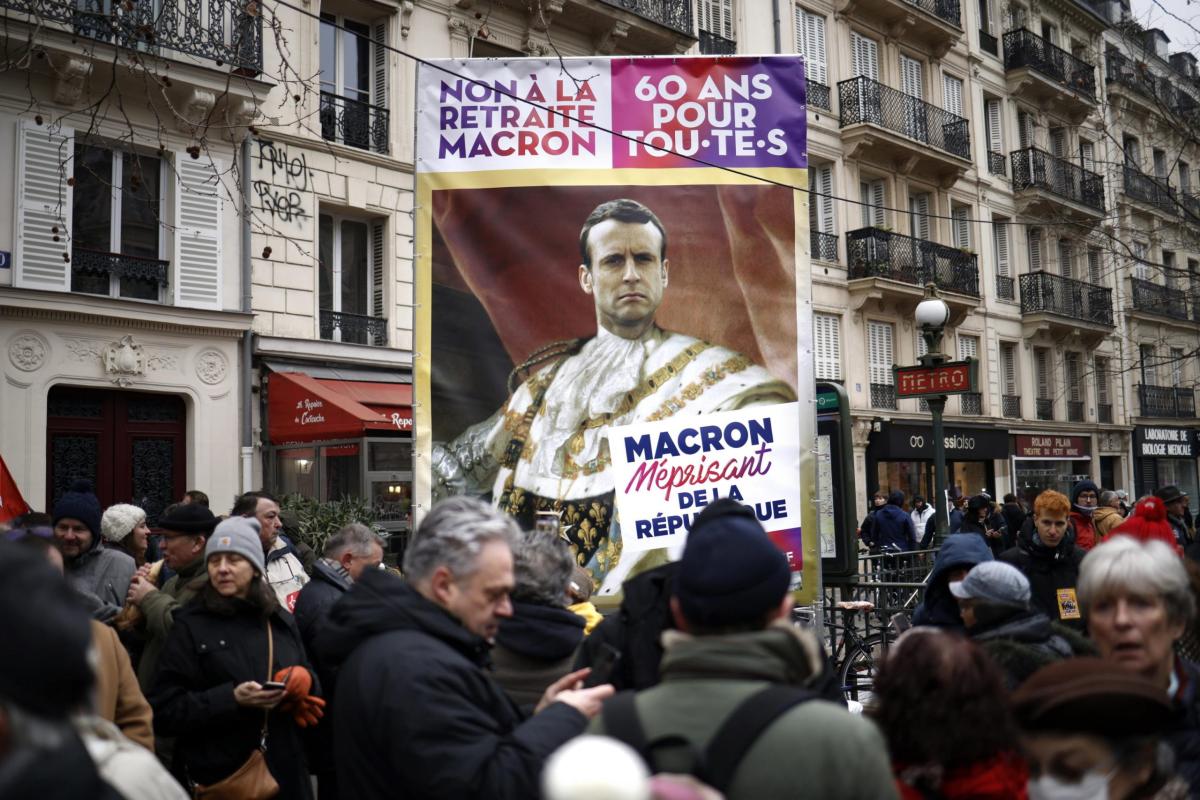 Francia sciopero pensioni, grandi proteste nelle piazze con diversi…