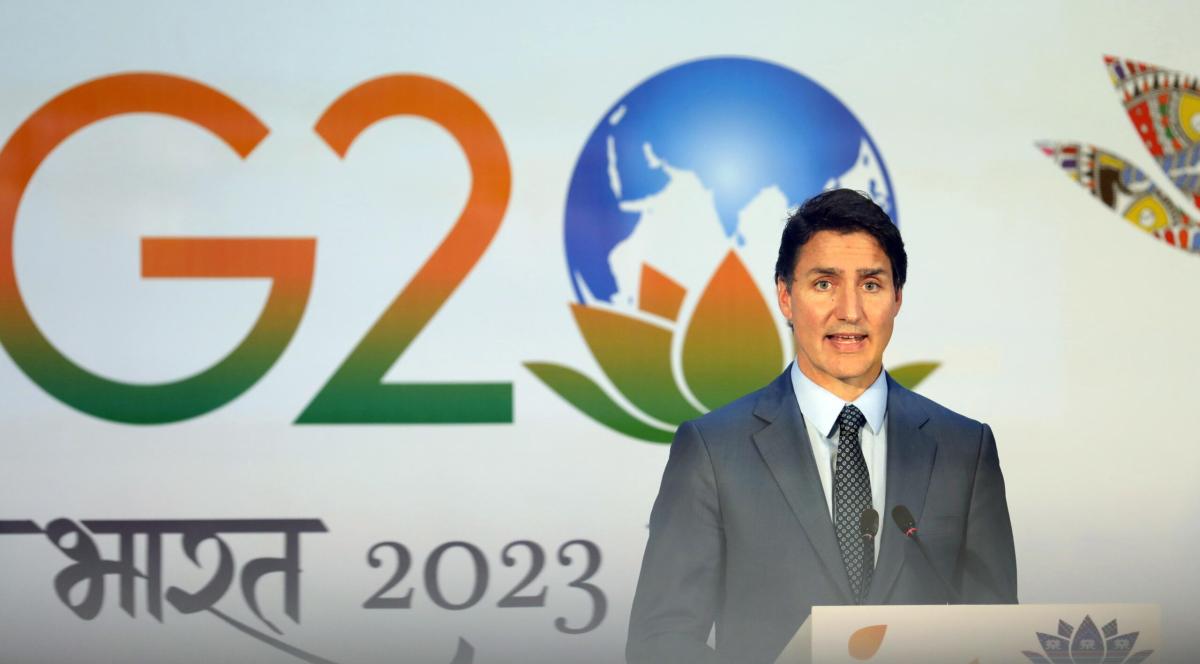 G20, disavventura per Trudeau: resta bloccato in India per un guast…