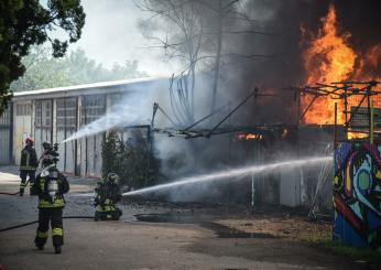 Rimini, incendio a Sant’Agata Feltria: in fiamme una roulotte, morto un 73enne