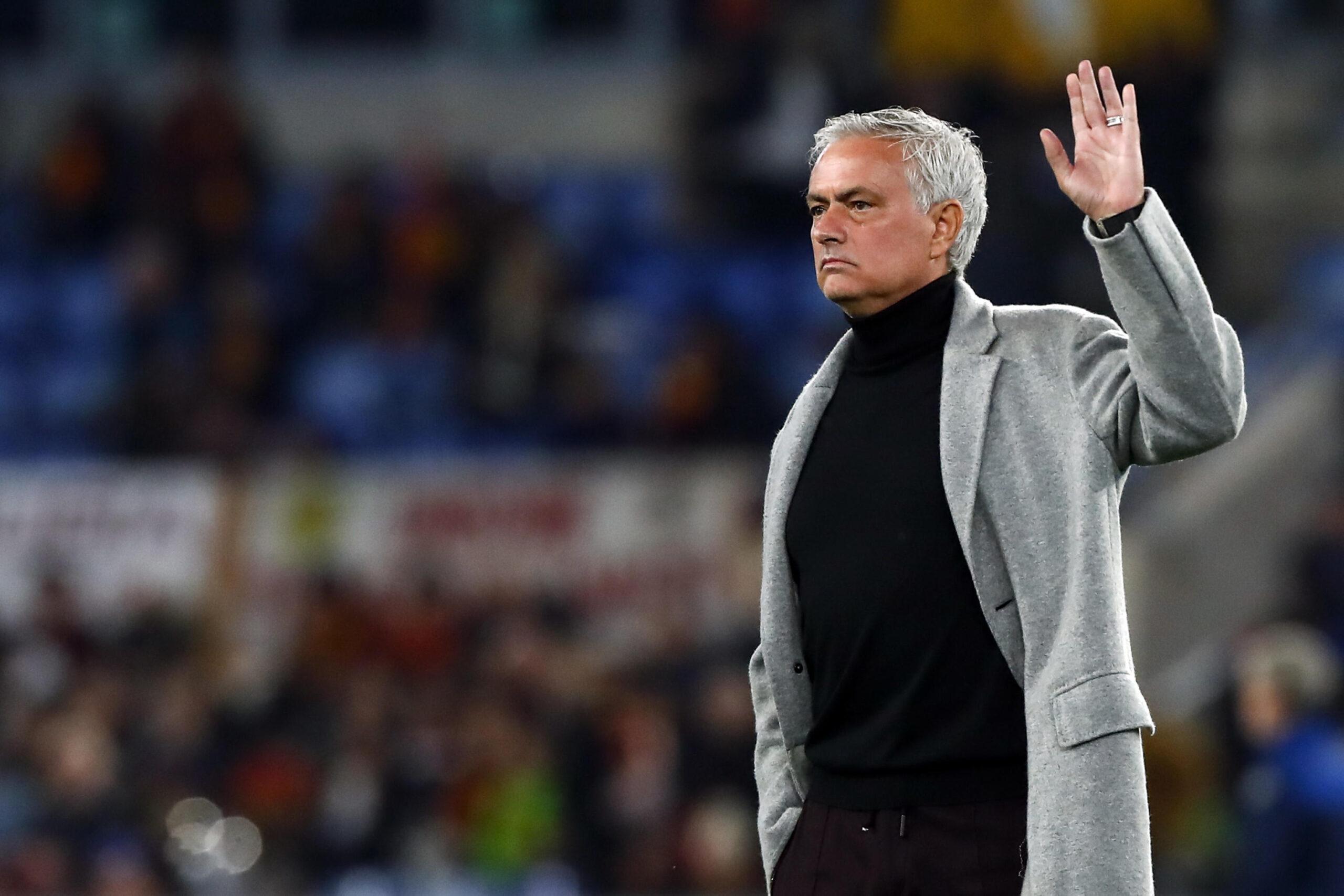 Mourinho si rilancia e chiarisce: “Voglio solo allenare. Io volto di un club? Alla Roma l’ho odiato”