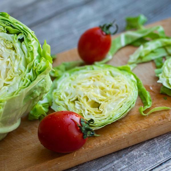 Rischio listeria nell’insalata, maxi richiamo di iceberg in busta: i 19 marchi e i lotti interessati