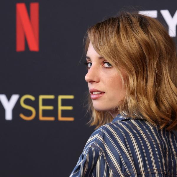 Do Revenge: Maya Hawke e Camila Mendes protagoniste nel nuovo film Netflix