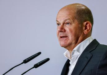 Conflitto tra Israele e Palestina, Scholz contro l’Anp di Abu Mazen: “Silenzio vergognoso su Hamas”