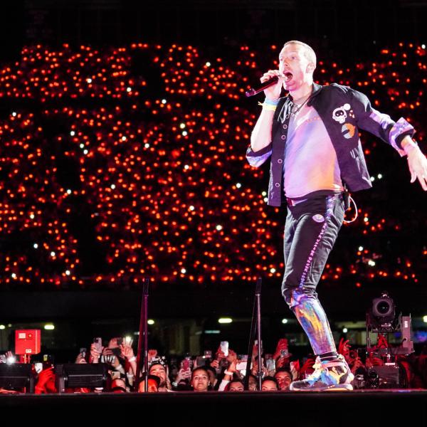 I Coldplay raddoppiano: due nuove date a Roma nel 2024