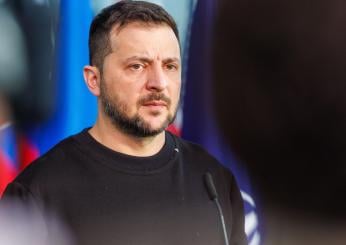 Guerra in Ucraina, Zelensky incontra Re Carlo III ad Oxford: “Ringraziamo il Regno Unito per essere uno dei partner più importanti di Kiev”