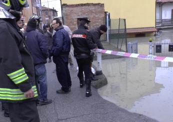 Via Saffi Bologna allagata, strada chiusa e autobus deviati