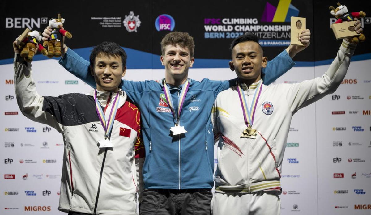 Arrampicata sportiva, Matteo Zurloni trionfa al Mondiale vola alle Olimpiadi di Parigi 2024