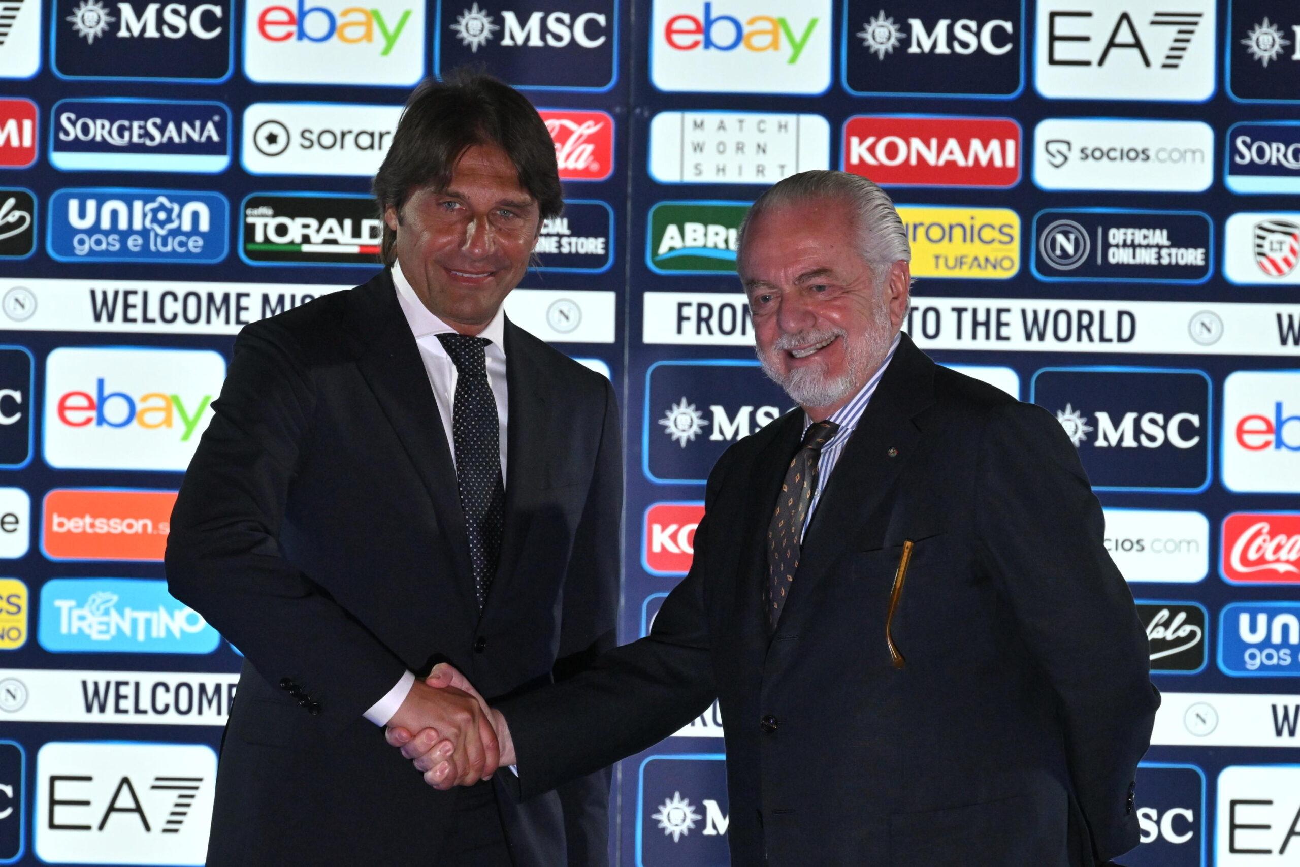 Napoli presentazione Conte De Giovanni