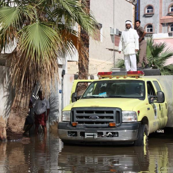 Inondazione a Gedda: due morti e città in pieno caos