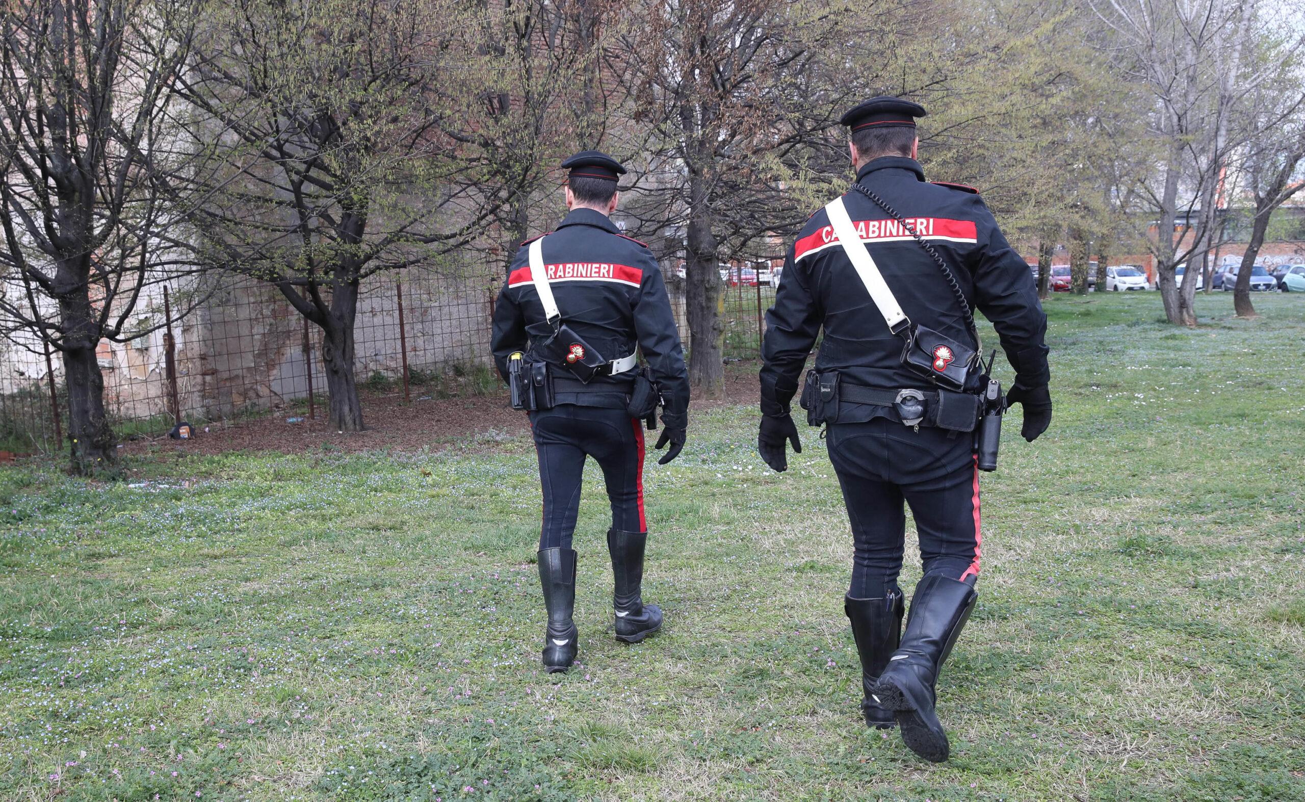 Giallo a Salerno, trovato un cadavere sgozzato nella zona industriale