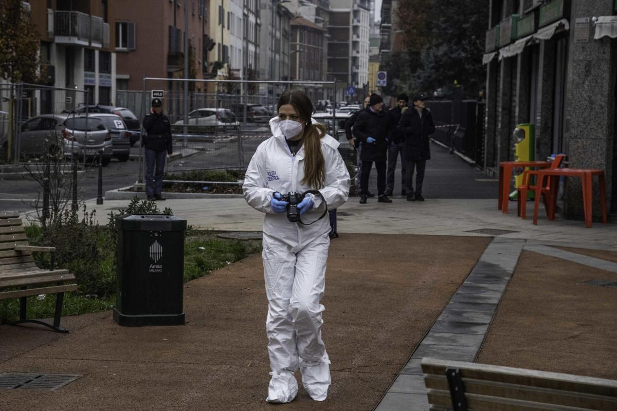 Giallo a Genova, donna trovata morta in casa: scatta l’autopsia