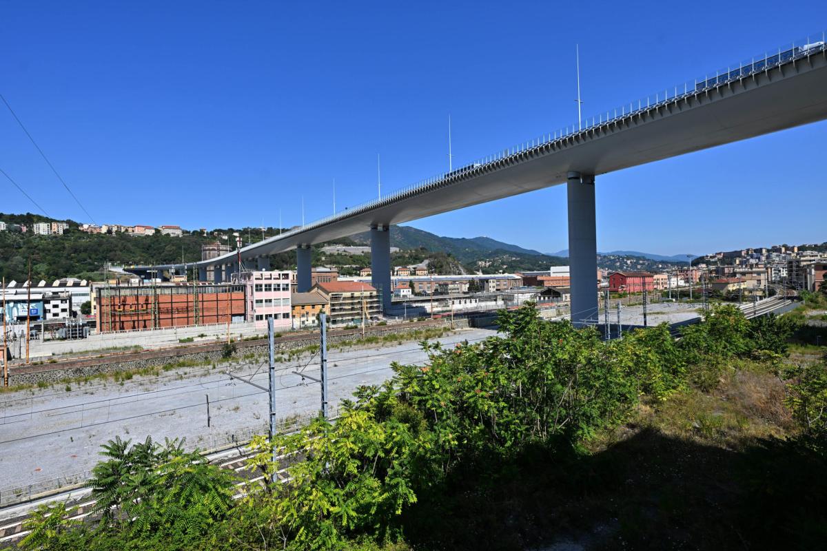 Tragedia Ponte Morandi, la commemorazione cinque anni dopo. E intan…