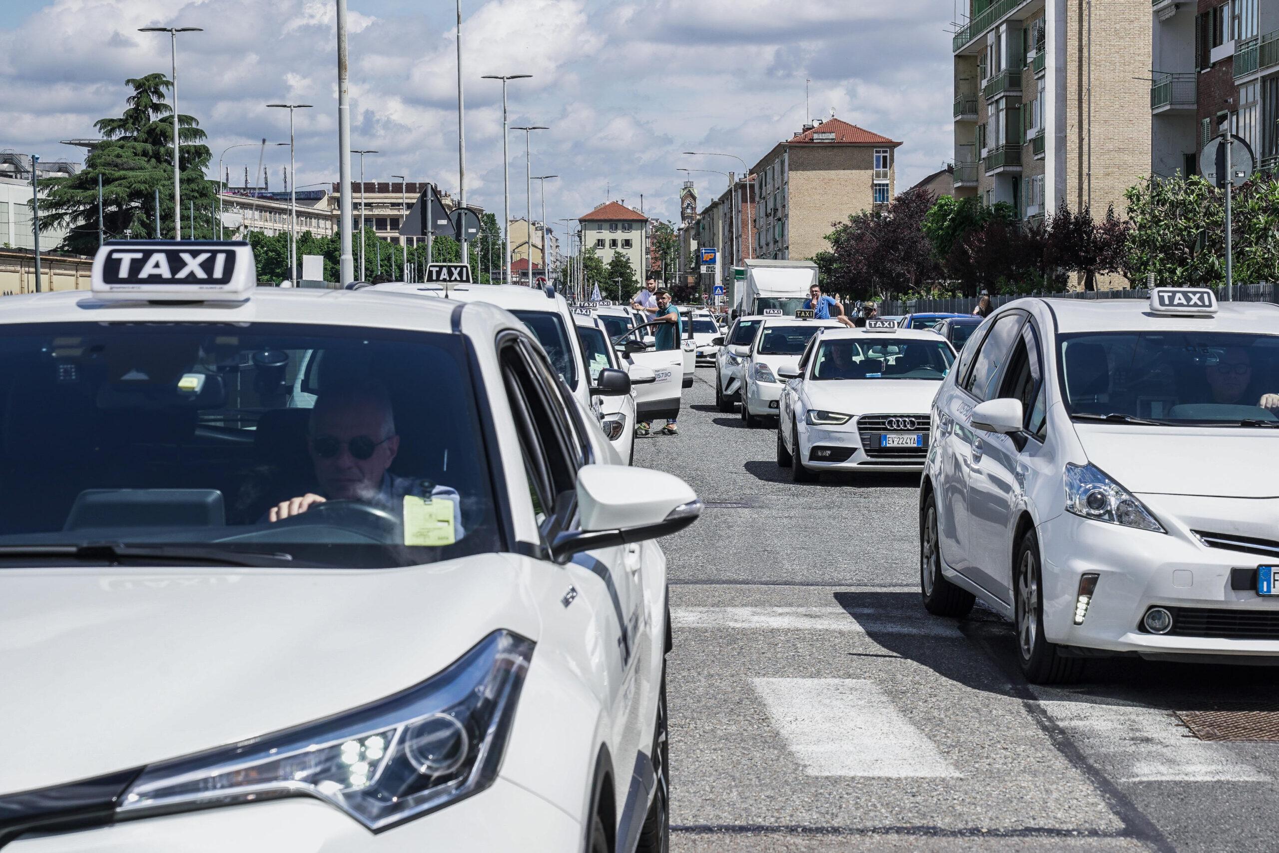 Nuovo sciopero nazionale dei Taxi 5 e 6 giugno 2024: “48 ore per richiedere regolamentazione e contrasto all’abusivismo”