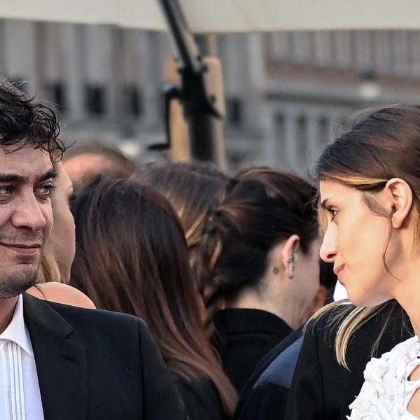 Benedetta Porcaroli, fortunata in amore fuori dal set: la felicità con Riccardo Scamarcio