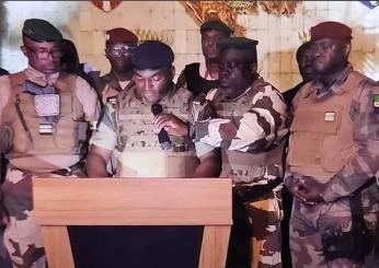 Colpo di Stato militare in Gabon, annullate le elezioni vinte da Bongo | VIDEO