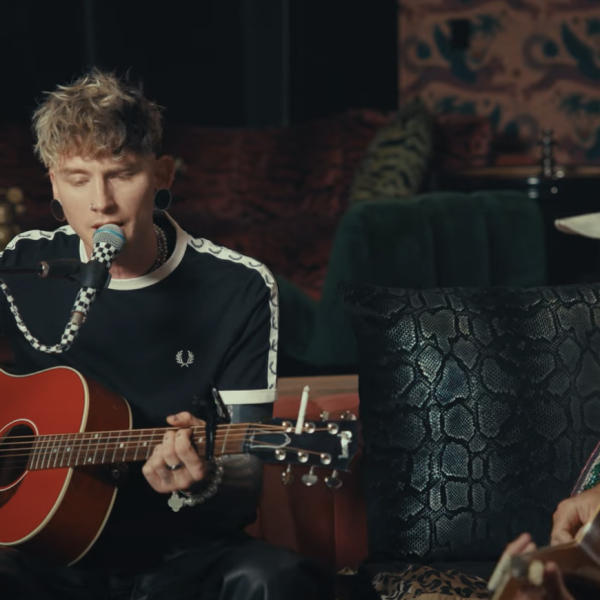 Machine Gun Kelly: ascolta “Sun to Me”, testo, traduzione in italiano ed esibizione live