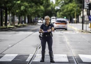 Milano, incidente in corso Europa a Rho: ciclista travolto da una betoniera, morto sul colpo