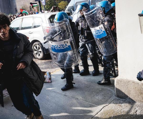 Manifestazioni più violente nel 2024, in ospedale 260 agenti: mancano dati su chi protesta