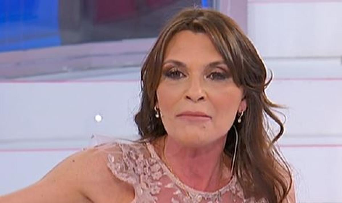 Uomini e Donne Trono over, Paola attaccata per le parole su Remo: “…