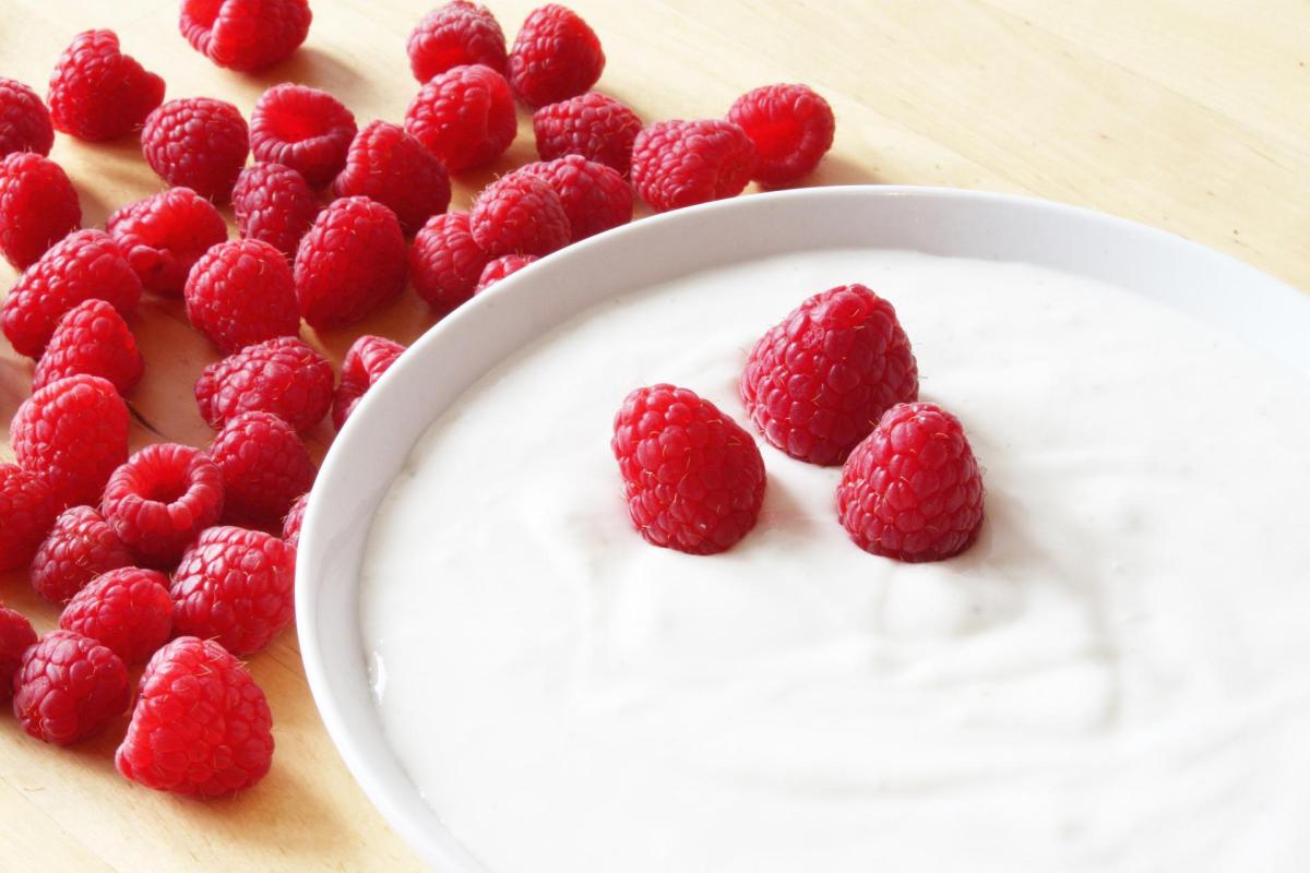 Yogurt greco: tante idee per la prima colazione