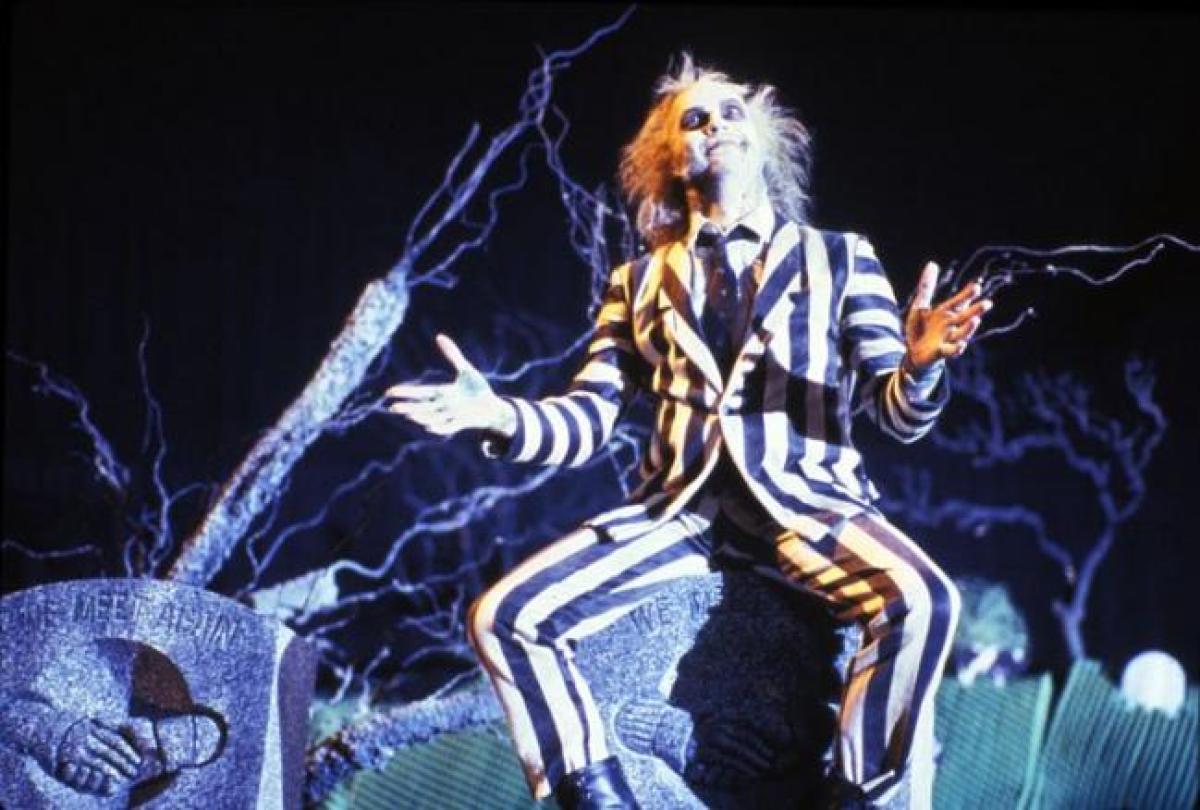 Beetlejuice 2: Brad Pitt produrrà il sequel del film di Tim Burton