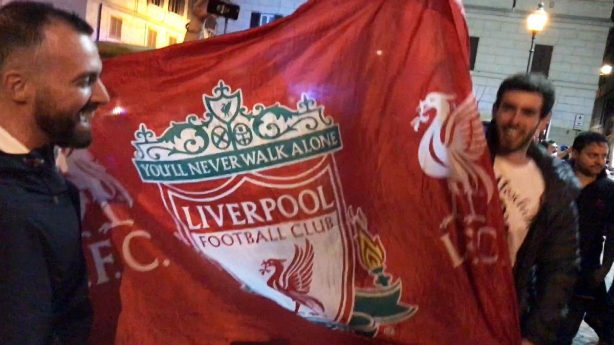 Finale Champions League 2022, i tifosi del Liverpool chiedono un ri…