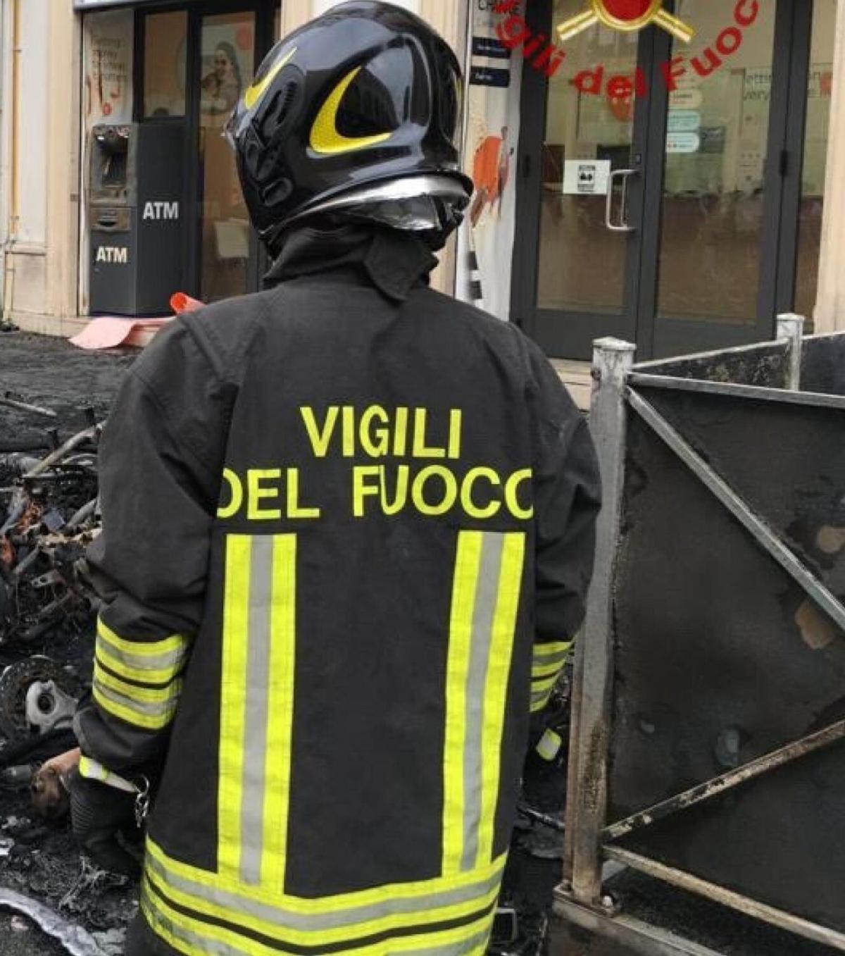 Vicenza, ristruttura l’appartamento ed esplode un ordigno della pri…