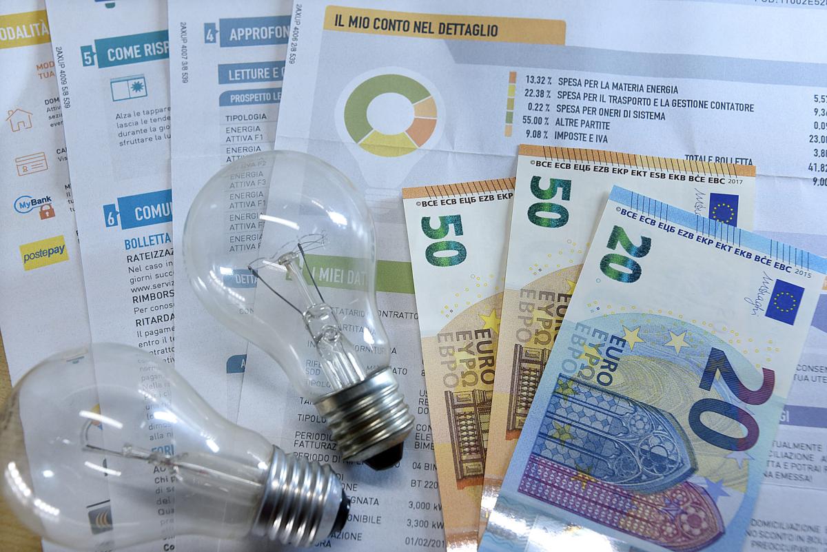 Bollette luce e gas, dal 2023 più trasparenza