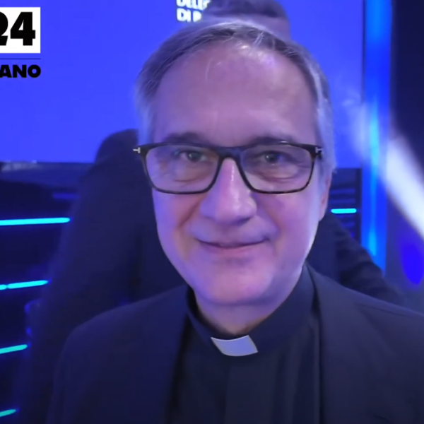 Aborto, Mon. Viganò: “La posizione del Vaticano è molto chiara”