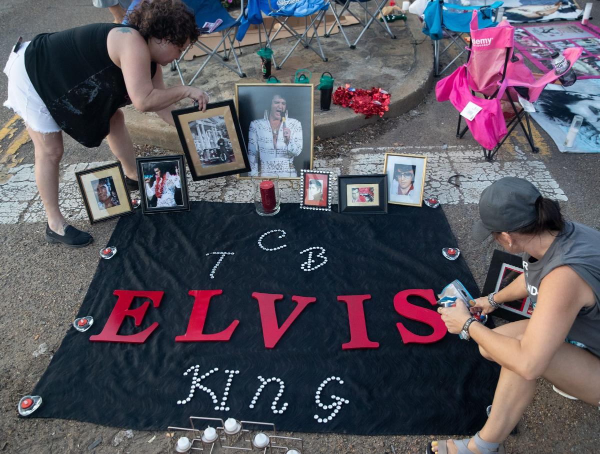 Elvis: 45 anni dalla morte del re del rock, le curiosità