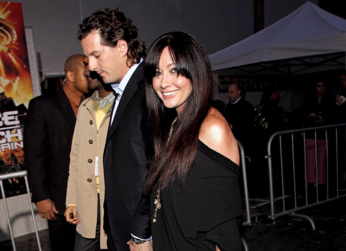 Shannen Doherty e Kurt Iswarienko divorziano dopo 11 anni di matrim…