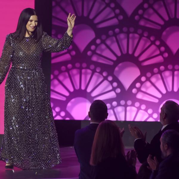 Laura Pausini, nuovo progetto musicale per la cantante: dove la vedremo prossimamente