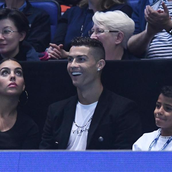 Chi è la madre di Cristiano Ronaldo jr? Età, vero nome, altezza e in quale squadra gioca il figlio di CR7