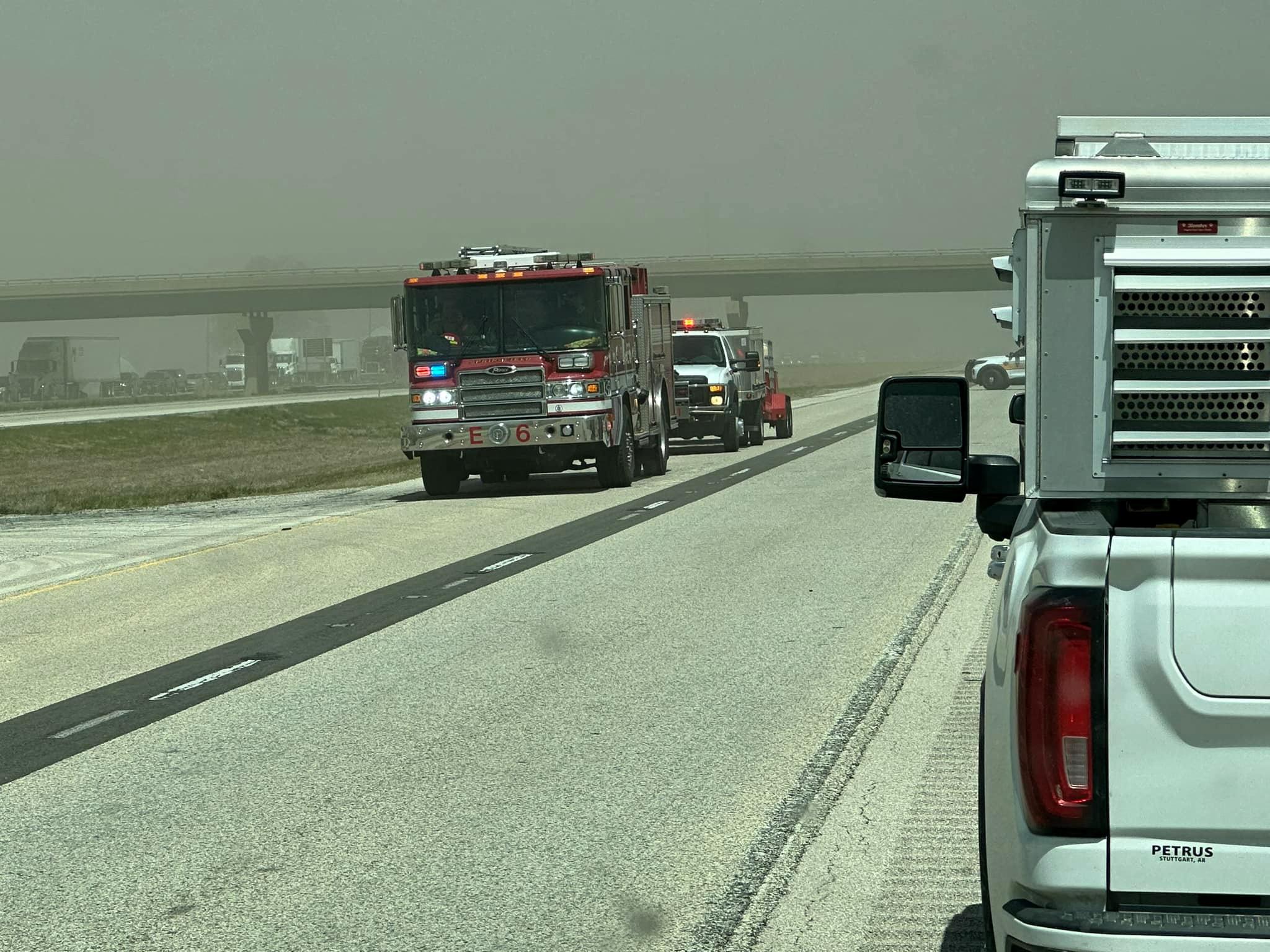 Usa, tempesta di sabbia in Illinois: maxi incidente sulla Interstate 55. Sei morti e 37 feriti 