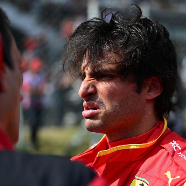 Formula 1, l’idea di Sainz: “Griglia invertita, basata sul campionato”