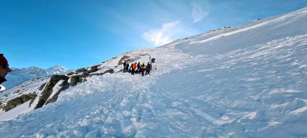 Valanga Auronzo, tre scialpinisti investiti sono rimasti illesi